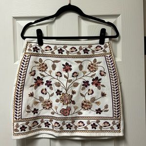 NWT Mi Ami floral embroidered skirt